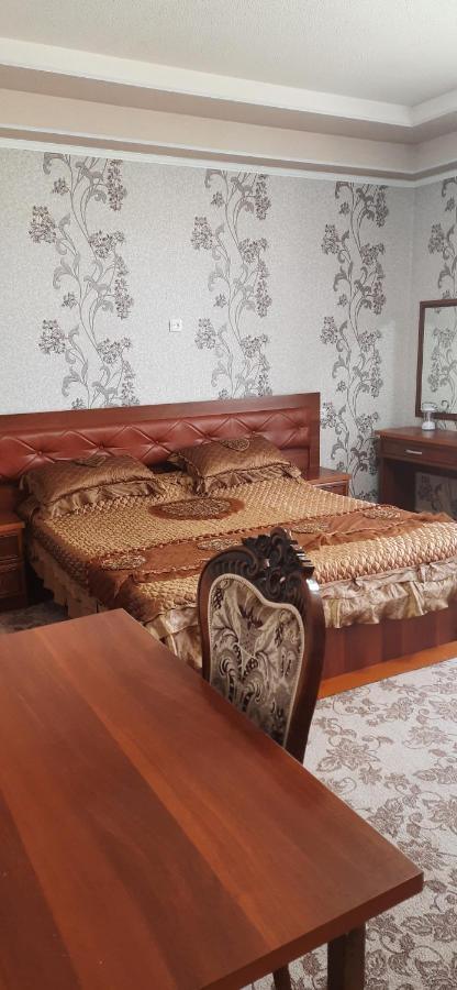 Hotel Sugd & Guest House Panjakent Bagian luar foto