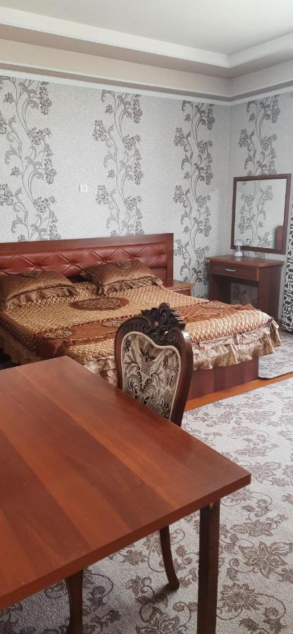 Hotel Sugd & Guest House Panjakent Bagian luar foto