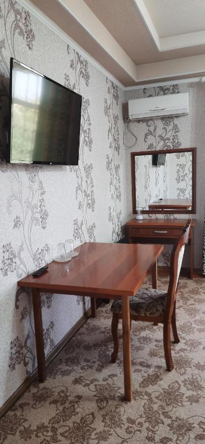 Hotel Sugd & Guest House Panjakent Bagian luar foto