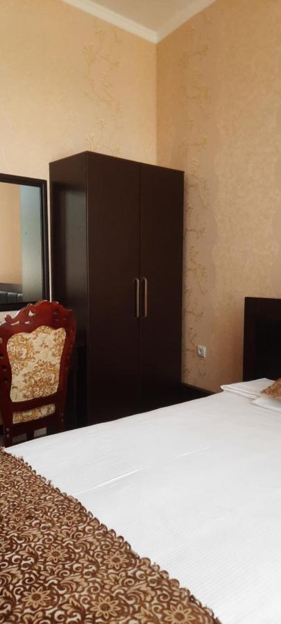 Hotel Sugd & Guest House Panjakent Bagian luar foto