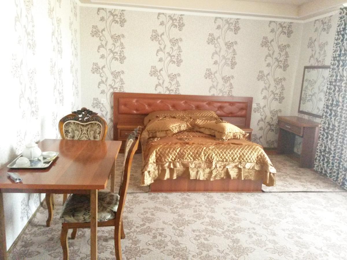 Hotel Sugd & Guest House Panjakent Bagian luar foto