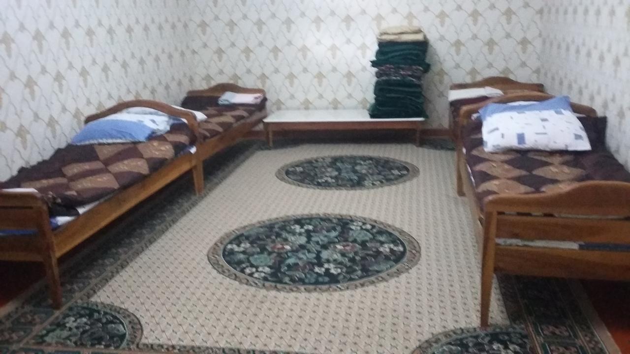 Hotel Sugd & Guest House Panjakent Bagian luar foto