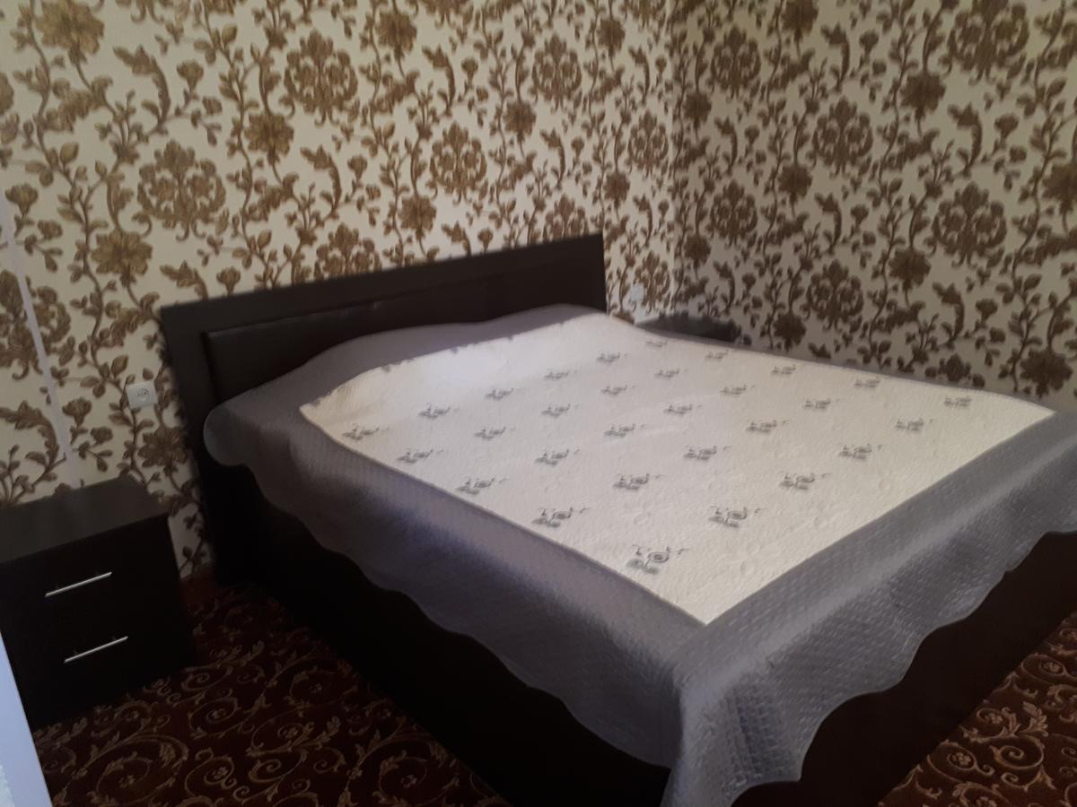 Hotel Sugd & Guest House Panjakent Bagian luar foto